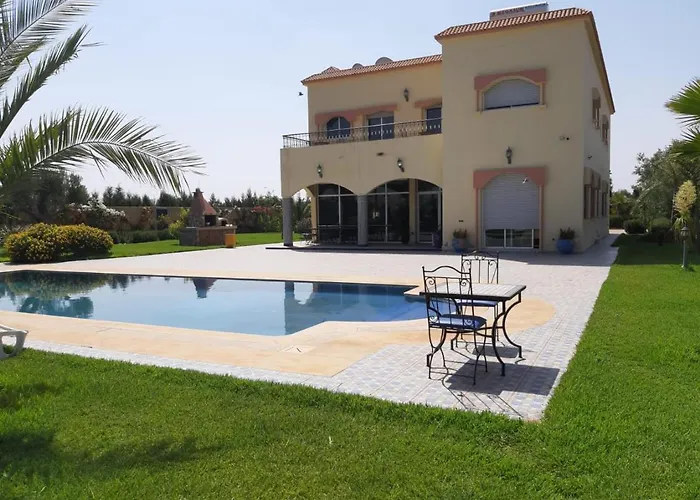 Riad Tanjil